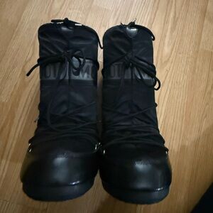 Moon Boot Black Winter Boots